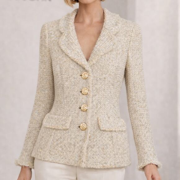 St. John Tweed Fringe Knit Rose Button Front Shoulder Pad Tailored Blazer Jacket - Picture 9 of 9